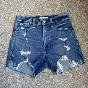 Abercrombie & Fitch // jean shorts